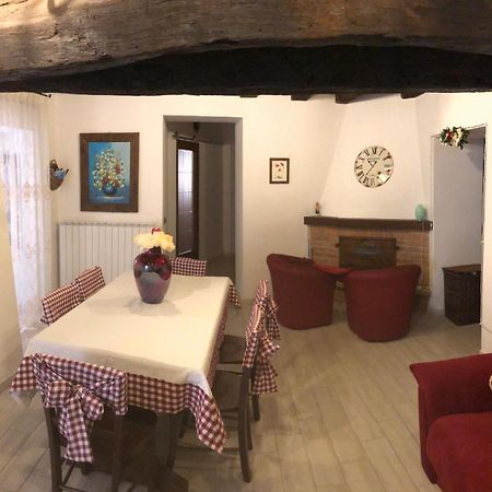 Casa Vacanze Margiu Pater Domus Goriano Sicoli Εξωτερικό φωτογραφία